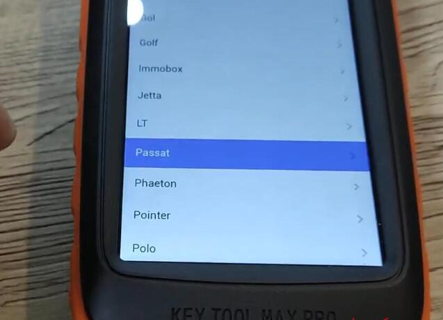 Vvdi Key Tool Max Pro Decode Vw Passat Pin From Dump 7